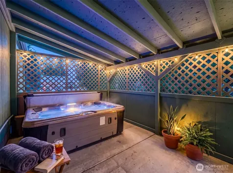 136 29th Street NW East Wenatchee WA 98802