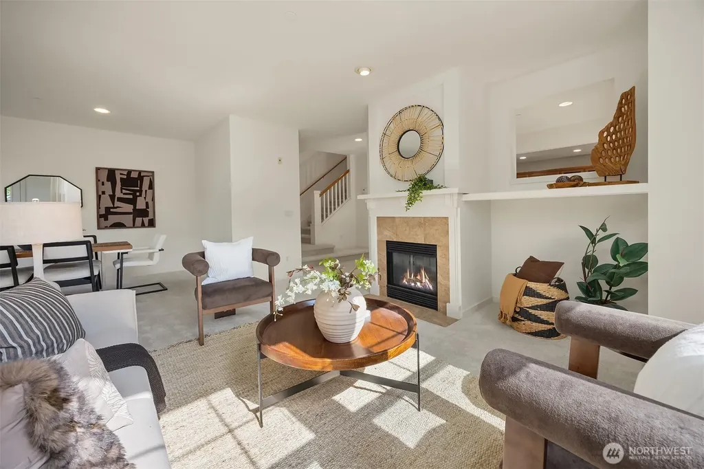 1906 Juneberry Court NE Issaquah WA 98029