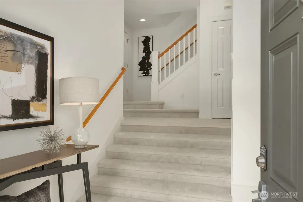 1906 Juneberry Court NE Issaquah WA 98029