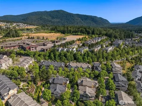 1906 Juneberry Court NE Issaquah WA 98029
