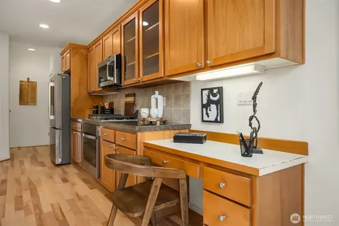 1906 Juneberry Court NE Issaquah WA 98029