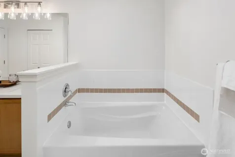 2515 141st Place SW Lynnwood WA 98087