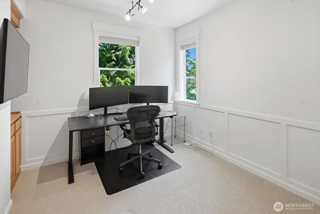 11308 SE 71st Place Newcastle WA 98056