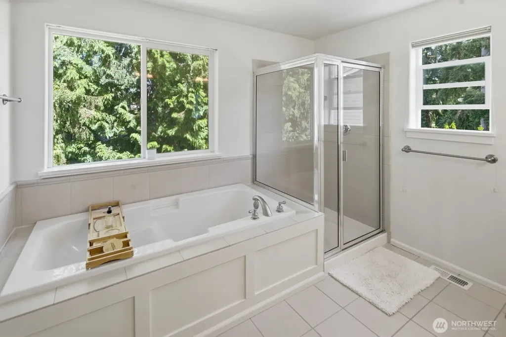 11308 SE 71st Place Newcastle WA 98056