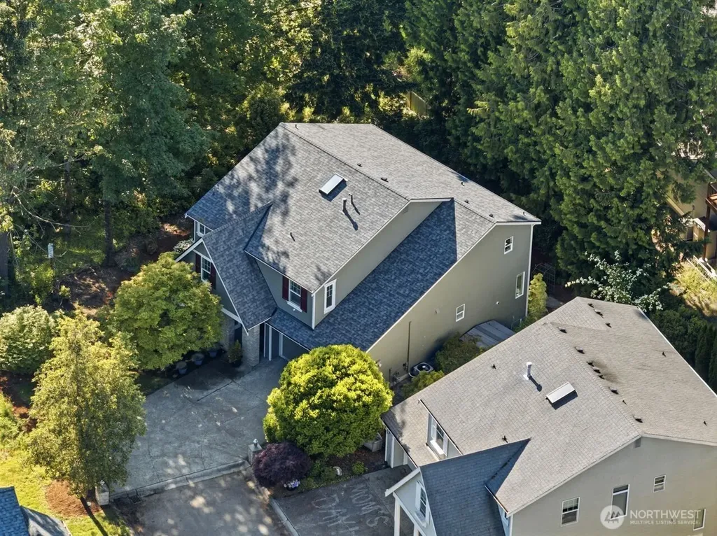 11308 SE 71st Place Newcastle WA 98056