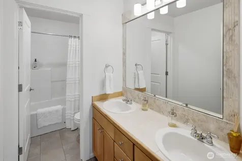 11308 SE 71st Place Newcastle WA 98056