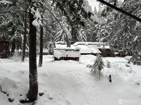 19045 Gill Creek Lake Wenatchee WA 98826