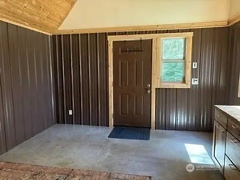 19045 Gill Creek Lake Wenatchee WA 98826