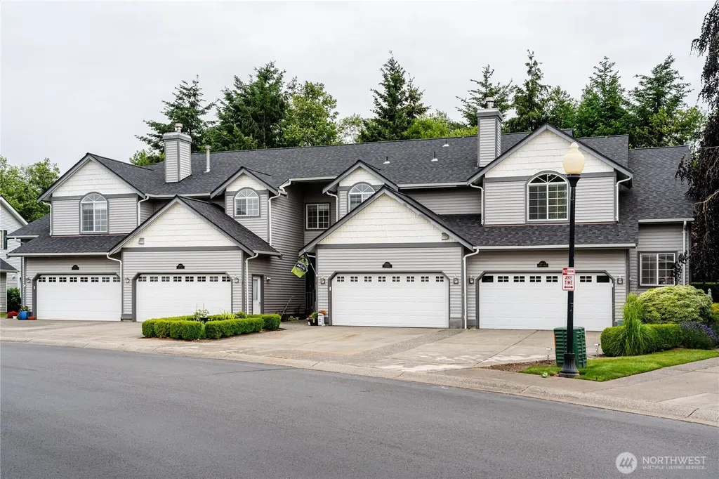 2213 James Circle Lynden WA 98264