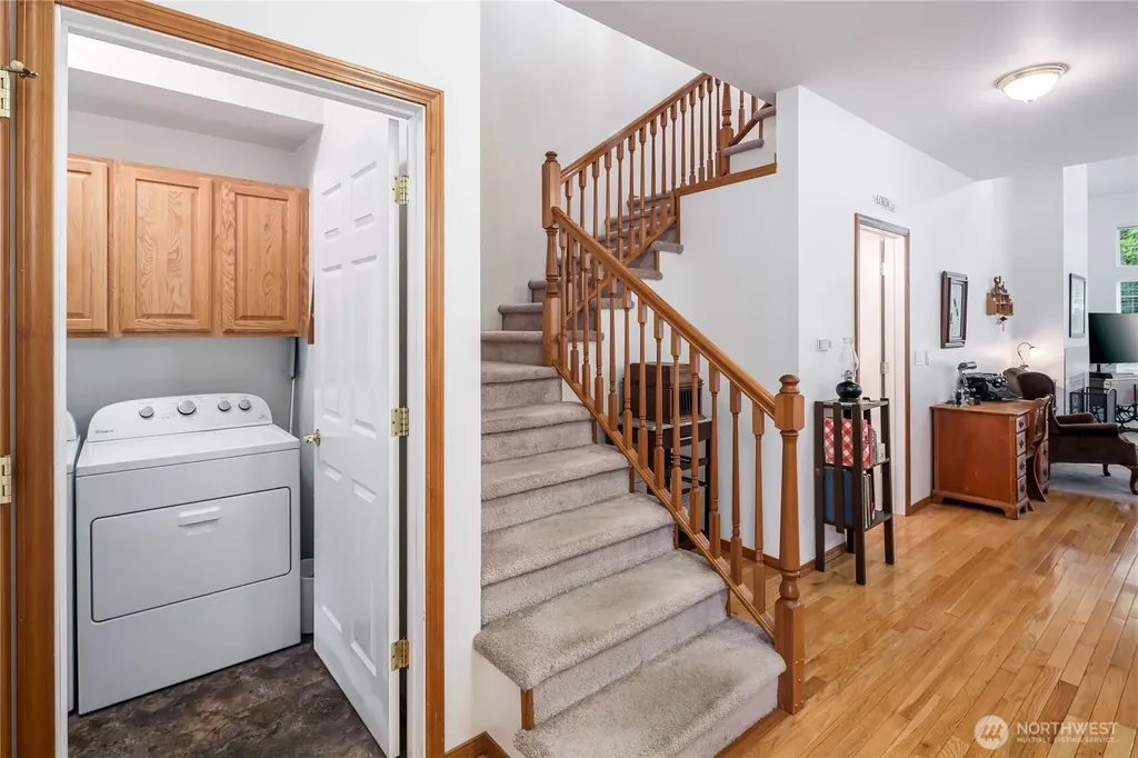 2213 James Circle Lynden WA 98264