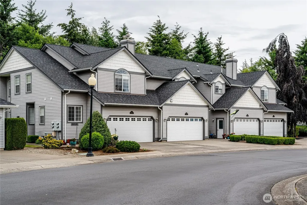 2213 James Circle Lynden WA 98264