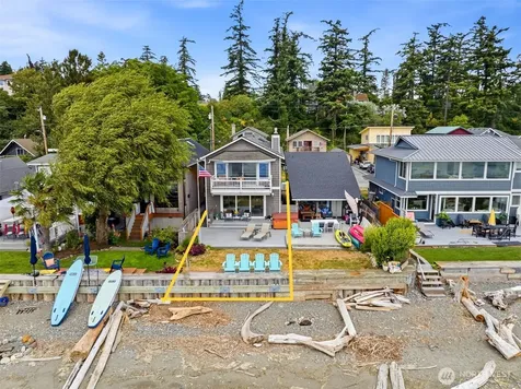 868 Juniper Pointe Lane Camano Island WA 98282
