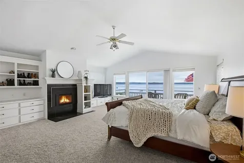 868 Juniper Pointe Lane Camano Island WA 98282