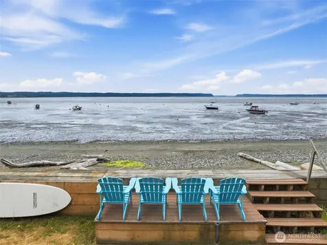 868 Juniper Pointe Lane Camano Island WA 98282