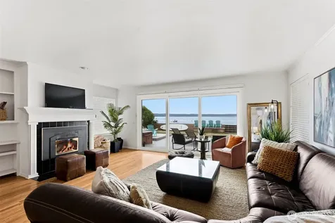 868 Juniper Pointe Lane Camano Island WA 98282