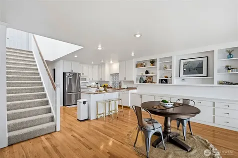 868 Juniper Pointe Lane Camano Island WA 98282