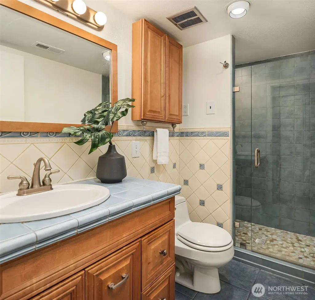 5021 E Mercer Way Mercer Island WA 98040