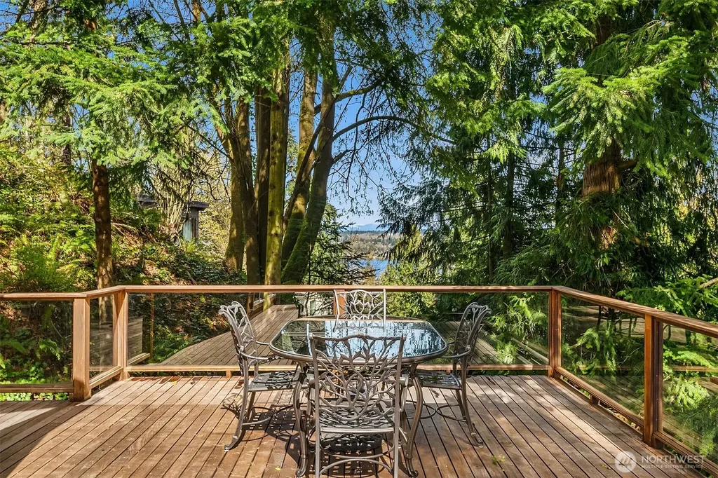 5021 E Mercer Way Mercer Island WA 98040