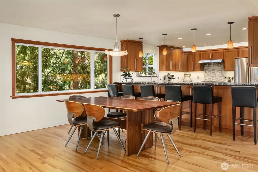 5021 E Mercer Way Mercer Island WA 98040