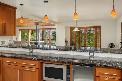 5021 E Mercer Way Mercer Island WA 98040