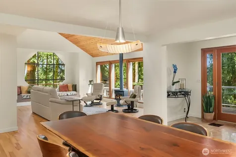 5021 E Mercer Way Mercer Island WA 98040