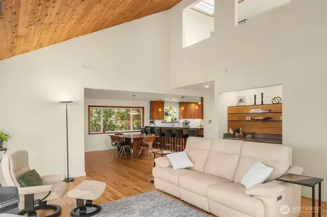 5021 E Mercer Way Mercer Island WA 98040