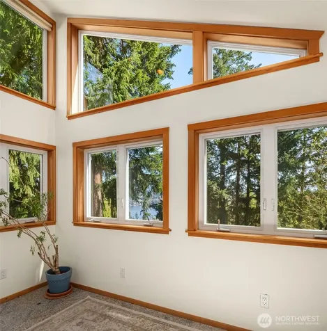 5021 E Mercer Way Mercer Island WA 98040