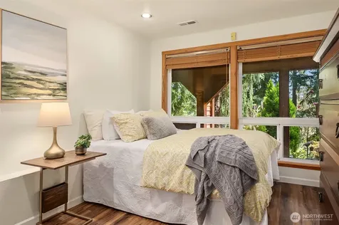 5021 E Mercer Way Mercer Island WA 98040