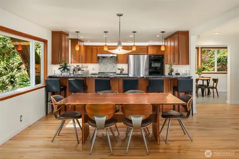 5021 E Mercer Way Mercer Island WA 98040