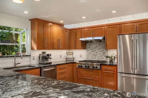 5021 E Mercer Way Mercer Island WA 98040