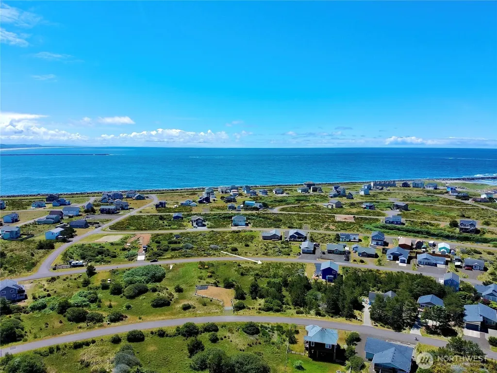 444 S Portal Loop SW Ocean Shores WA 98569