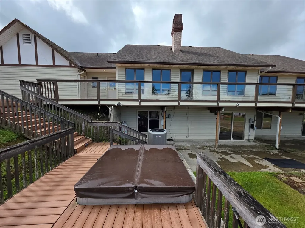 1133 Olympus Avenue Port Angeles WA 98362