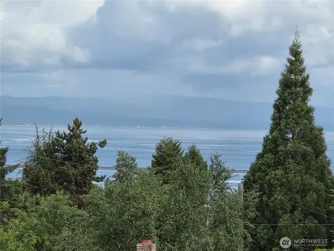 1133 Olympus Avenue Port Angeles WA 98362