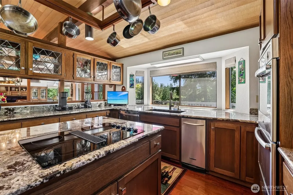26414 SE 172nd Street Issaquah WA 98027