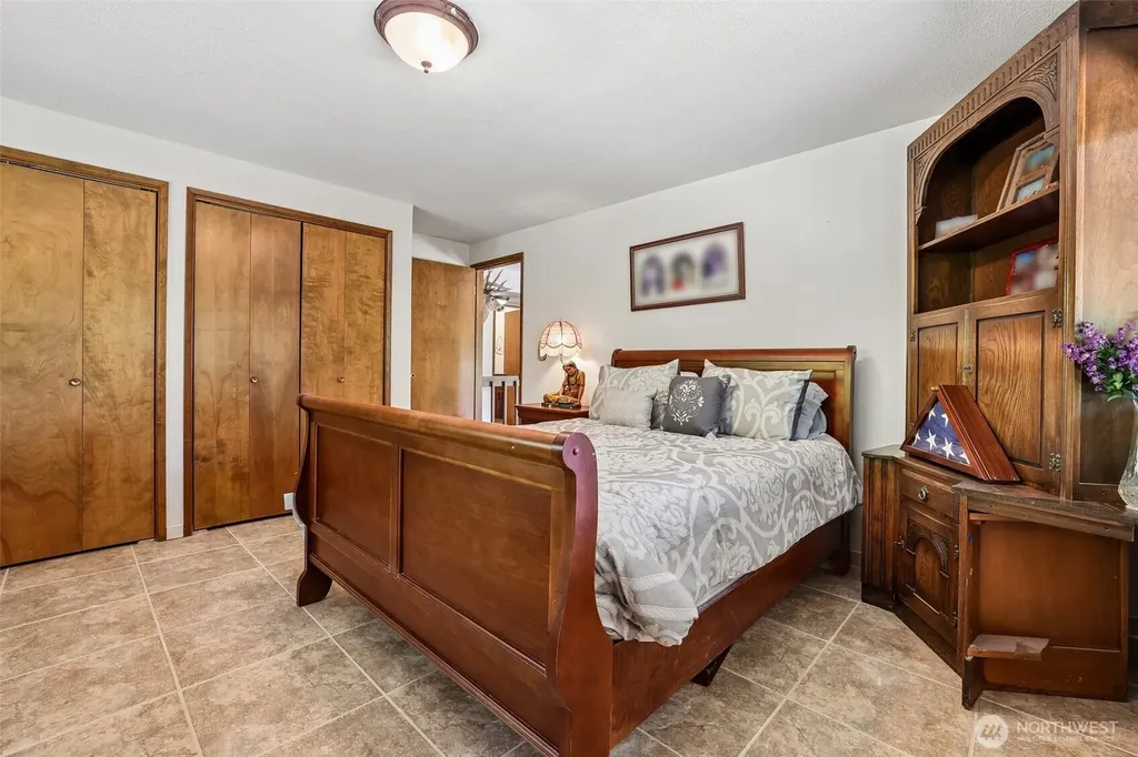 26414 SE 172nd Street Issaquah WA 98027