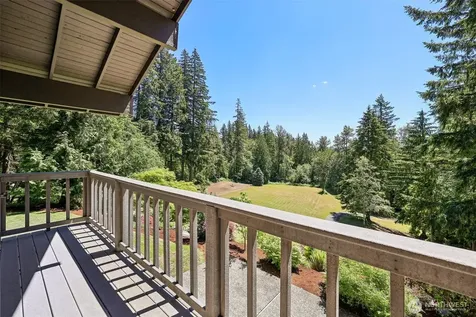 26414 SE 172nd Street Issaquah WA 98027