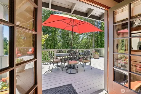 26414 SE 172nd Street Issaquah WA 98027