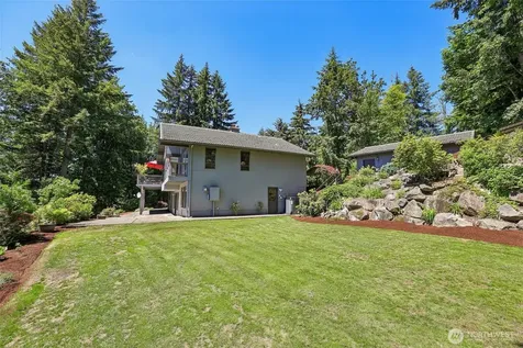 26414 SE 172nd Street Issaquah WA 98027