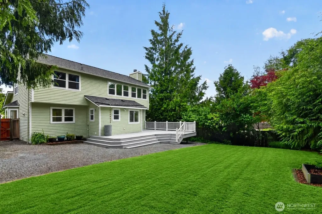 1016 49th Place SW Everett WA 98203