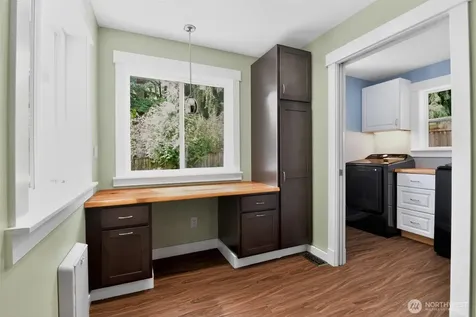 1016 49th Place SW Everett WA 98203