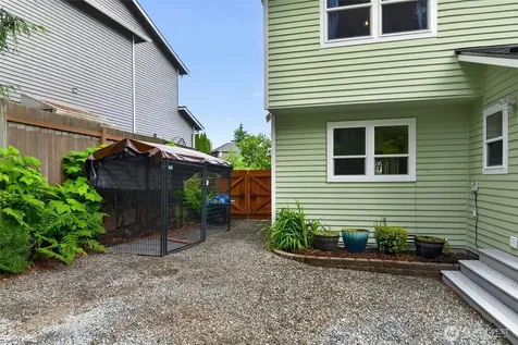 1016 49th Place SW Everett WA 98203