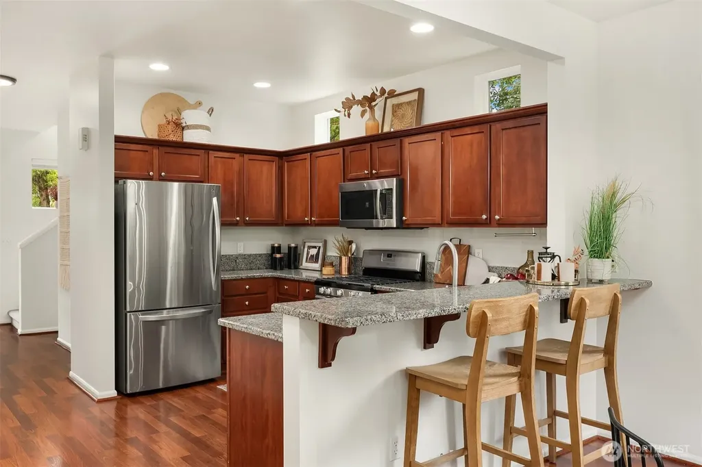2422 NE Keystone Court Issaquah WA 98029