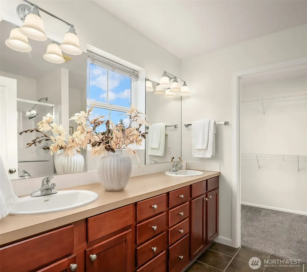 2422 NE Keystone Court Issaquah WA 98029