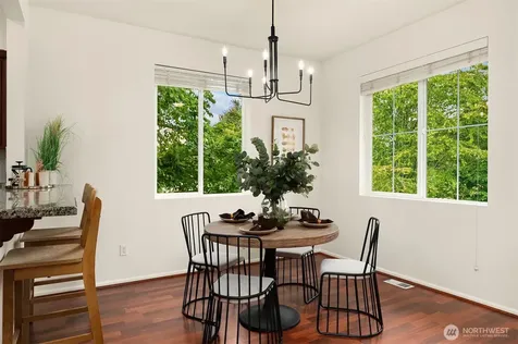 2422 NE Keystone Court Issaquah WA 98029