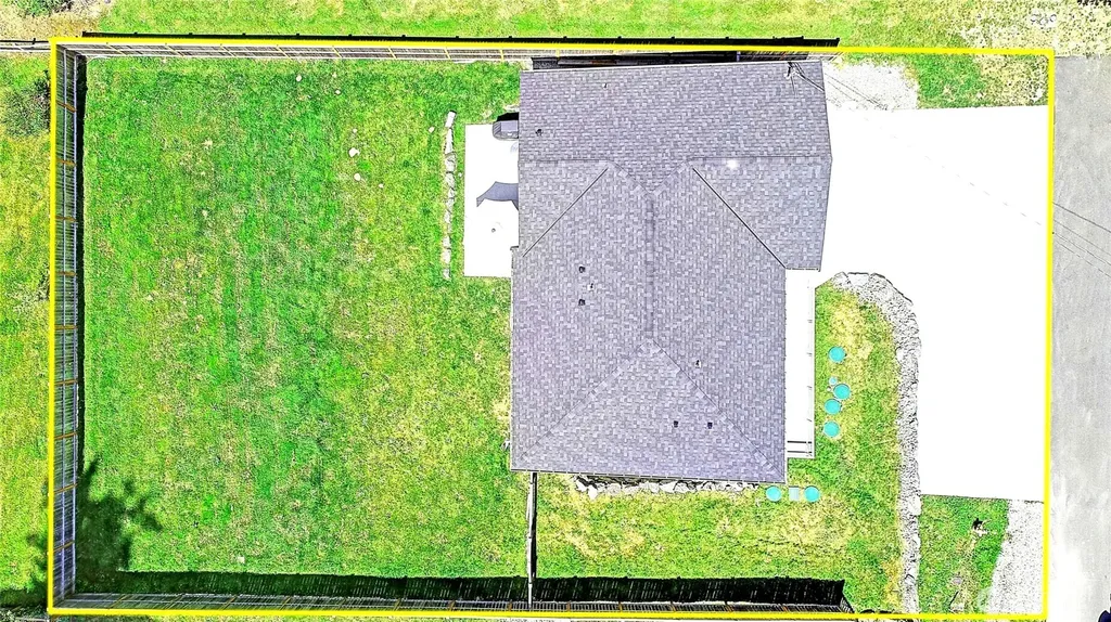 1212 View Street Camano Island WA 98282