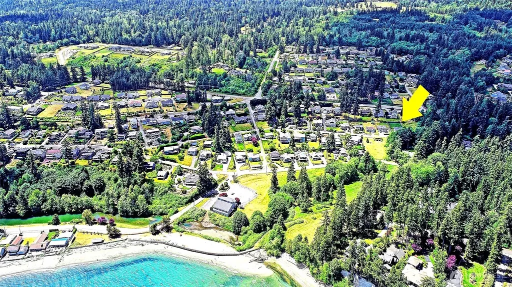 1212 View Street Camano Island WA 98282