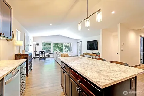 1212 View Street Camano Island WA 98282