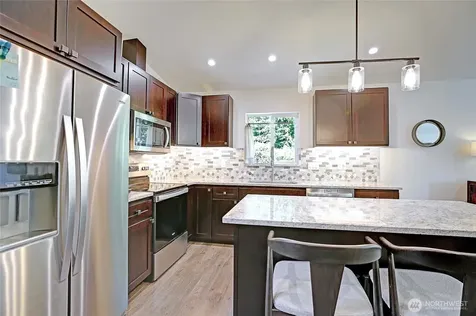 1212 View Street Camano Island WA 98282