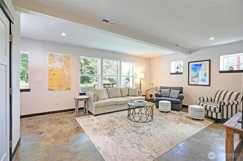 1212 View Street Camano Island WA 98282