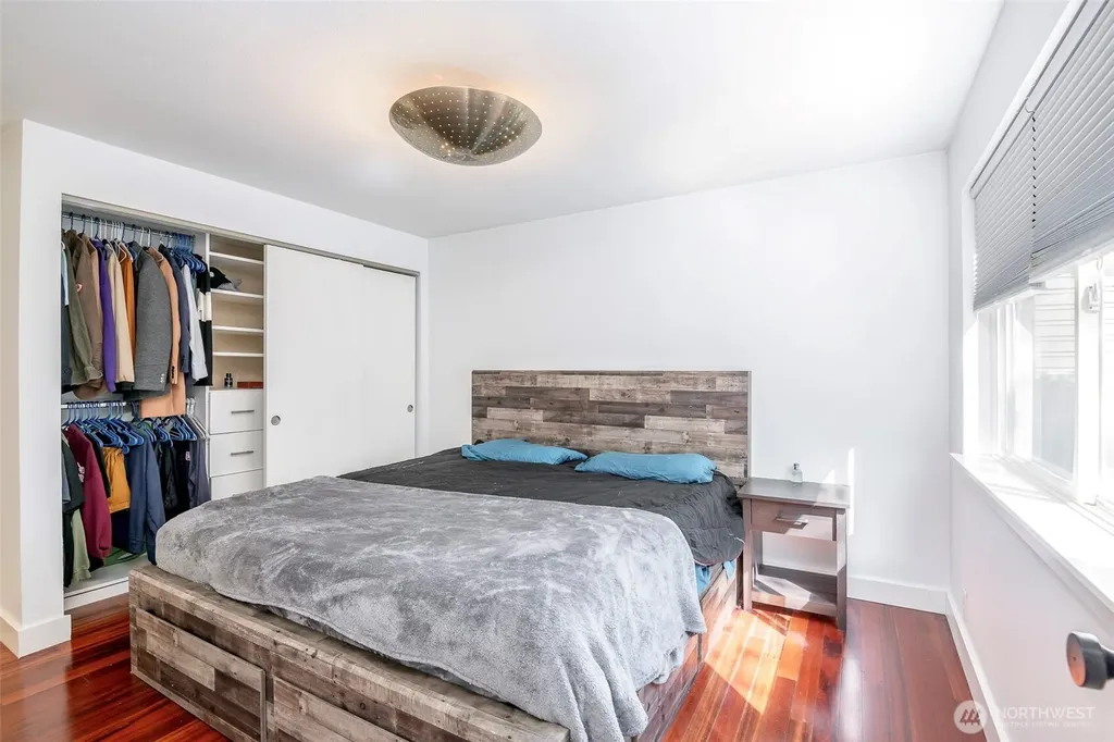 752 Bellevue Avenue E Seattle WA 98102